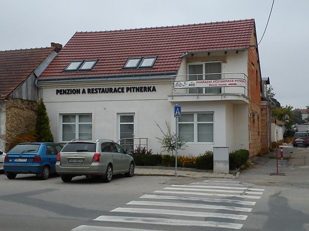 Penzion Pitnerka Hustopeče Exterior foto